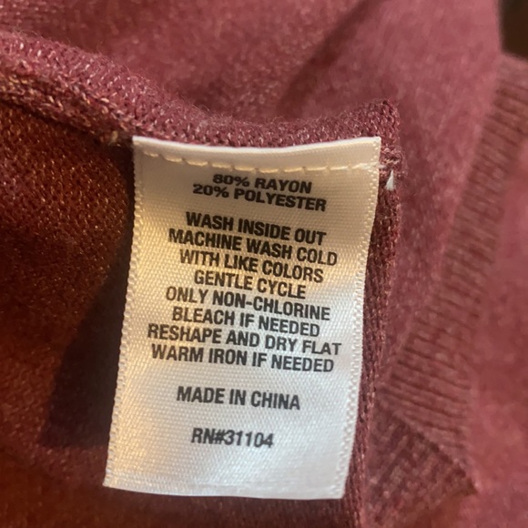 Open Front Sleeveless Tunic Sweater - Picture 7 of 7